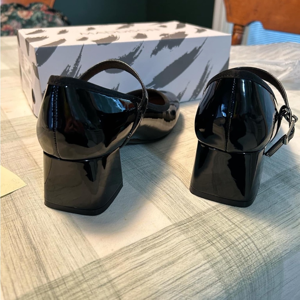 Maddison | Mary Jane Black Patent Shoes | Size 6 | Never worn | 1 1/2in heel - Picture 3 of 8